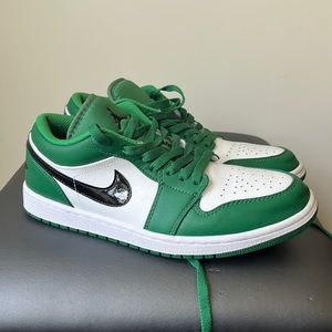 Jordan 1 Low Pine Green